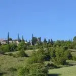 Photographie d'un village perché de la Drôme