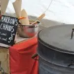 Photographie de marrons chauds au marché de Saou en Drôme provençale