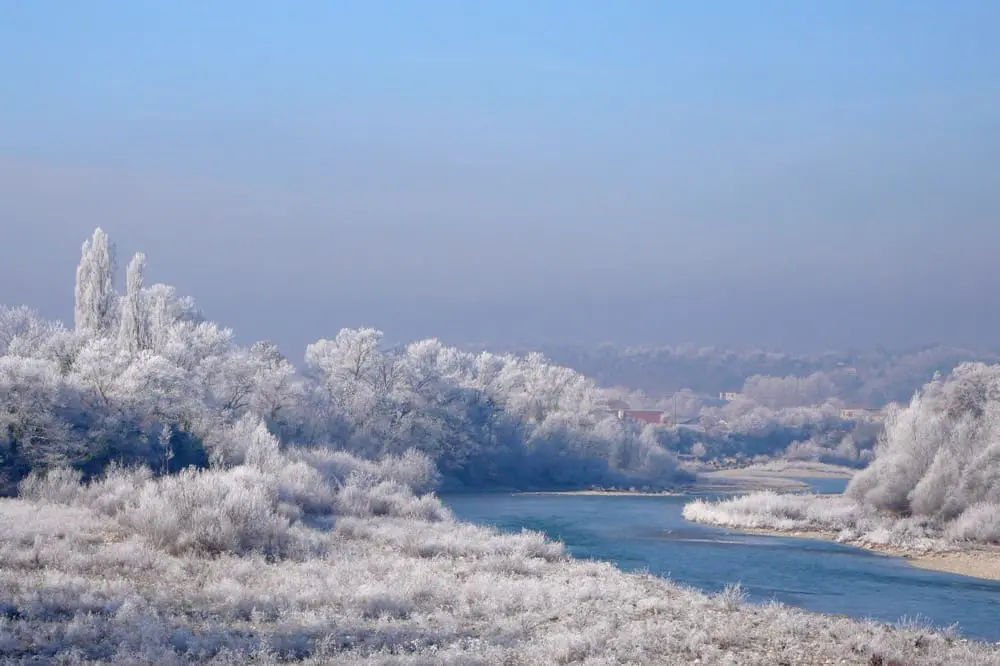 Photographie de la rivière Drôme en hiver