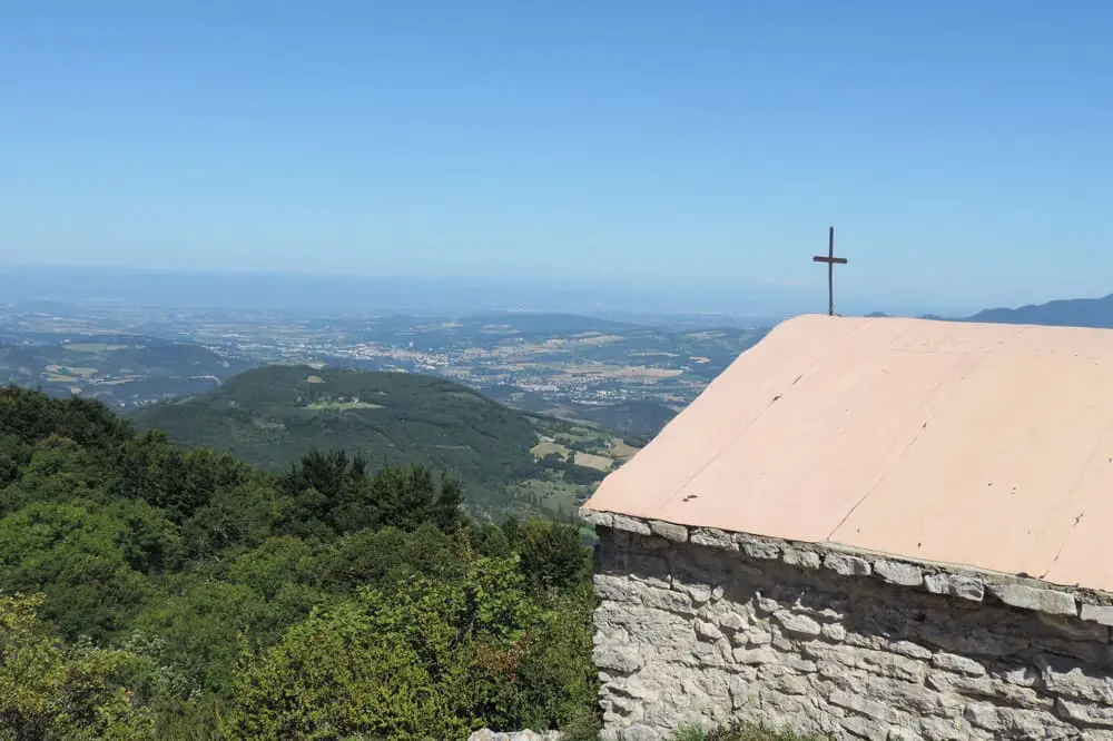 Photographie de la vue depuis la chapelle Saint-Médard dans la vallée de la Drôme